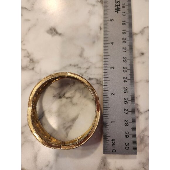 Elegant Napier Couture Pink & Brown Enamel Butterfly Statement Stretch Bracelet - Picture 4 of 4